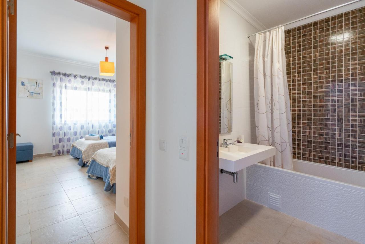 Ocean View 3 With Pool By Homing Apartment